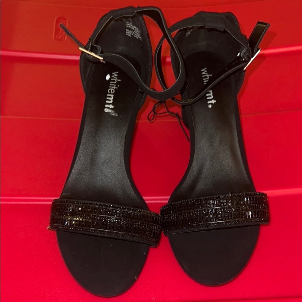 Temt Black Sandals with Ankle Straps and Textured Finish